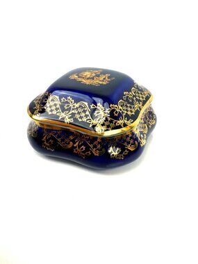 LIMOGES FRANCE Ornate Gold Gilded Cobalt Blue Porcelain Trinket Box